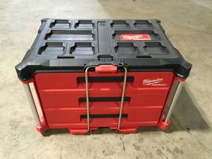 lot 5 image: Milwaukee PACKOUT 22 in. Modular 3-Drawer Tool Box with Metal Reinforced Corners  Customer Returns See Pictures