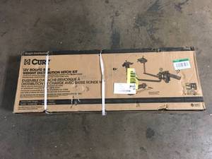 lot 31 image: CURT  MV Round Bar Weight Distribution Hitch Kit (8K - 10K lbs., 31-316 Bars)  Customer Returns See Pictures