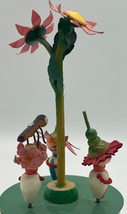 lot 338 image: Steinbach Music Box Musical Flowers with Wood Carved Twirling Figures