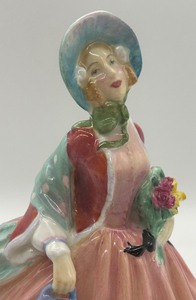 lot 387 image: Vintage Retired Royal Doulton Honey Porcelain Figurine #1901