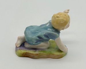 lot 228 image: Royal Worcester Michael Porcelain Figurine 2912