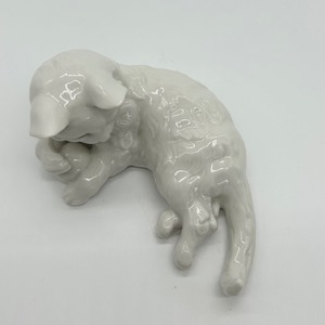lot 309 image: Hutschenreuther White Cat Porcelain Figurine