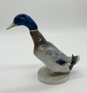lot 317 image: Rosenthal Porcelain Duck