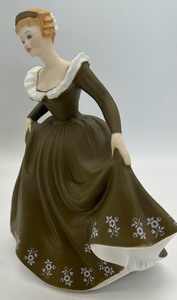 lot 271 image: Royal Doulton Gerdaline Porcelain Figurine HN 2348