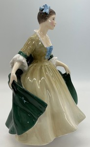 lot 275 image: Royal Doulton Elegance Porcelain Figurine HN 2264