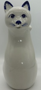 lot 42 image: Vintage Cat Shaped Tall Pitcher Tall Ceramic Pitcher Made in Italy by Mancer Pottery