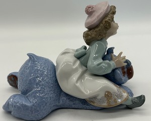lot 154 image: LLADRO Collectible Figurine Giddy Up