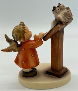 lot 255 image: German Vintage Hummel Goebel Figurine Bird Duet