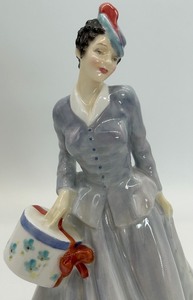 lot 257 image: Royal Doulton Midinette Porcelain Figurine HN 2090
