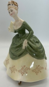 lot 261 image: Beautiful Royal Doulton Soiree Porcelain Figurine HN 2312
