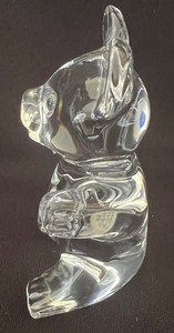lot 94 image: Crystal Daum Teddy Bear Figurine