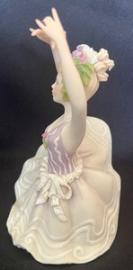 lot 188 image: Cybis Kristina Ballerina Porcelain Ballet Figurine 1982