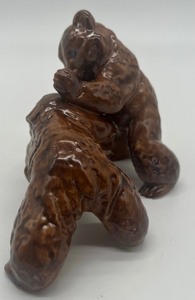 lot 206 image: Goebel Bears Fighting Figurine