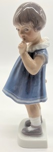 lot 345 image: Royal Copenhagen Girl Gutte Porcelain Figurine 1026