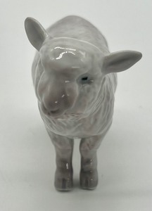 lot 365 image: Bing & Grndahl Lamb Figurine 2171