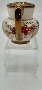 lot 370 image: Vintage Grays Pottery Miniature Pitcher Figurine