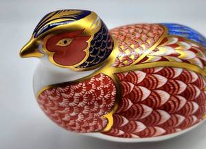 lot 44 image: Royal Crown Derby Pheasant Paperweight