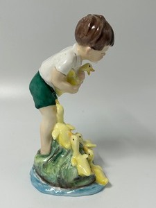 lot 293 image: Royal Worcester Johnnie Porcelain Figurine 3433