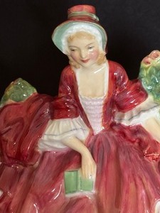 lot 428 image: Vintage Royal Doulton Porcelain Figurine Lydia HN 5727