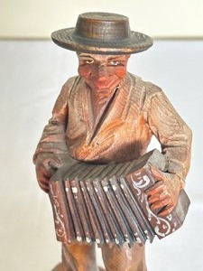 lot 209 image: Vintage German Bavarian Hand Carved Wooden Figurine Man Playing Accordion