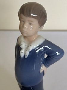 lot 283 image: Royal Copenhagen Figurine Boy with Ball