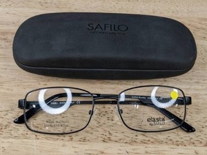 lot 57A image: New Safilo Glasses with Display Lenses and Case  L