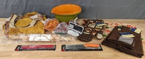 lot 110 image: NEW Assorted Kitchen Accessories and Gadgets Adult Apron, Kids Apron, Paring Knife, Gingerbread Man Rolling Pin, & More K