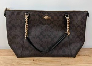 lot 12 image: Coach F23526 Ava Chain Tote Shoulder Bag K