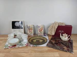 lot 165 image: An Assortment of Items for the Perfect Tea Party K