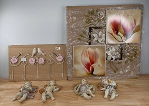 lot 178 image: Lot of 6 NEW Wall Art and Accent Pieces Hooks, Cherub Wall Plaques, Lily Art K