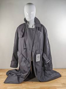 lot 61 image: New Defense Logistics Agency All Weather Coat Size 40L   K