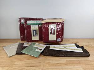 lot 93 image: Window Curtains, Valances and Pillow Covers   K