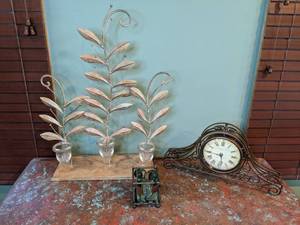 lot 463 image: Unique Home Decor P