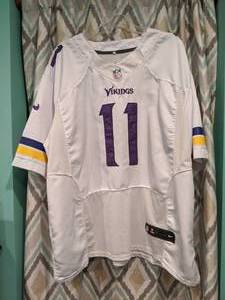 lot 469 image: Minnesota Viking Laquon Treadwell  NFL Football Jersey Mens Size 56 XXXL P