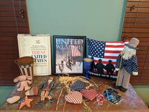 lot 471 image: Support the Red, White & Blue. BookPicture P