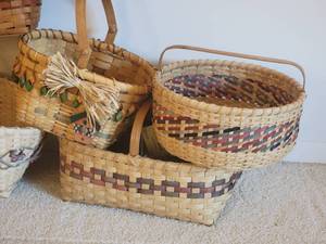 lot 95 image: Woven Dcor  Baskets Group A