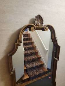 lot 42 image: Art Deco Scalloped Dcor Mirror
