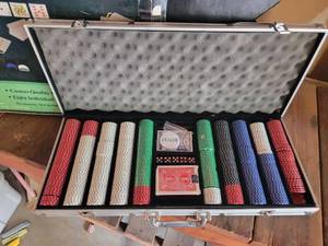 lot 85 image: Poker Game Night