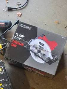 lot 106 image: Power Handtool Collection