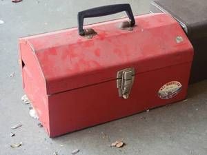 lot 107 image: Classic Metal Toolbox Collection