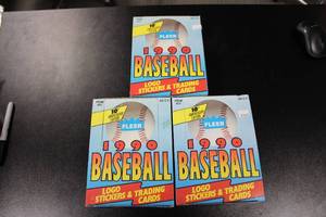 lot 33 image: 1990 Fleer Baseball Unopened Hobby Box Lot  3 Boxes