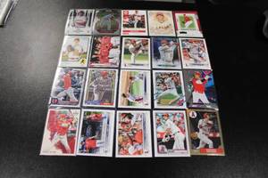 lot 42 image: Shohei Ohtani Baseball Card Lot  20 Different Cards