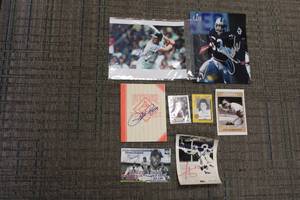 lot 52 image: Baseball & Football Misc Autograph Lot  8 Autographs