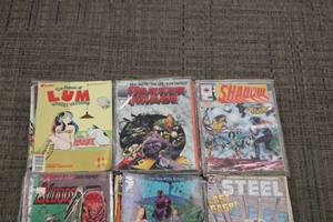 lot 65 image: Various Publisher Comic Book Lot  125 Comic Books