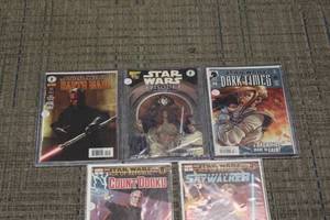 lot 85 image: Star Wars Comic Book Lot  5 Comic Books