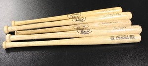 lot 101 image: Baseball Mini Wooden Bat Lot  5 Bats