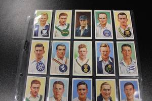 lot 107 image: Vintage Cigarette Card Lot - Association Footballers  20 Cards