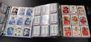 lot 190 image: 1988 Fleer Baseball Complete Set w Update Set In BinderPages