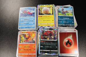 lot 192 image: Pokemon Japanese Lot  500 Cards