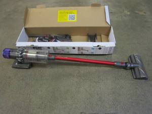 Dyson V11 Animal Cordless Stick Vaccum, Used, Has Attachments, Works